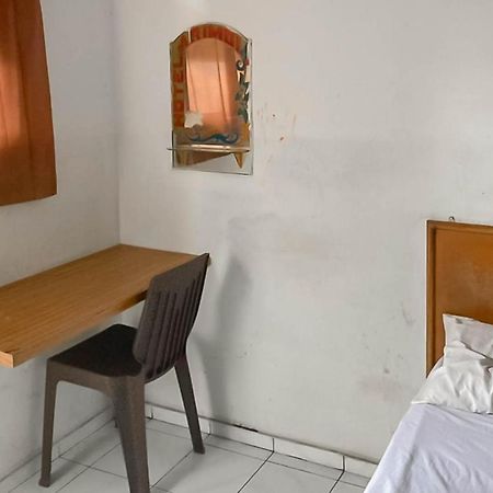 Hotel Arimbi 3 RedPartner Bandung Exterior foto